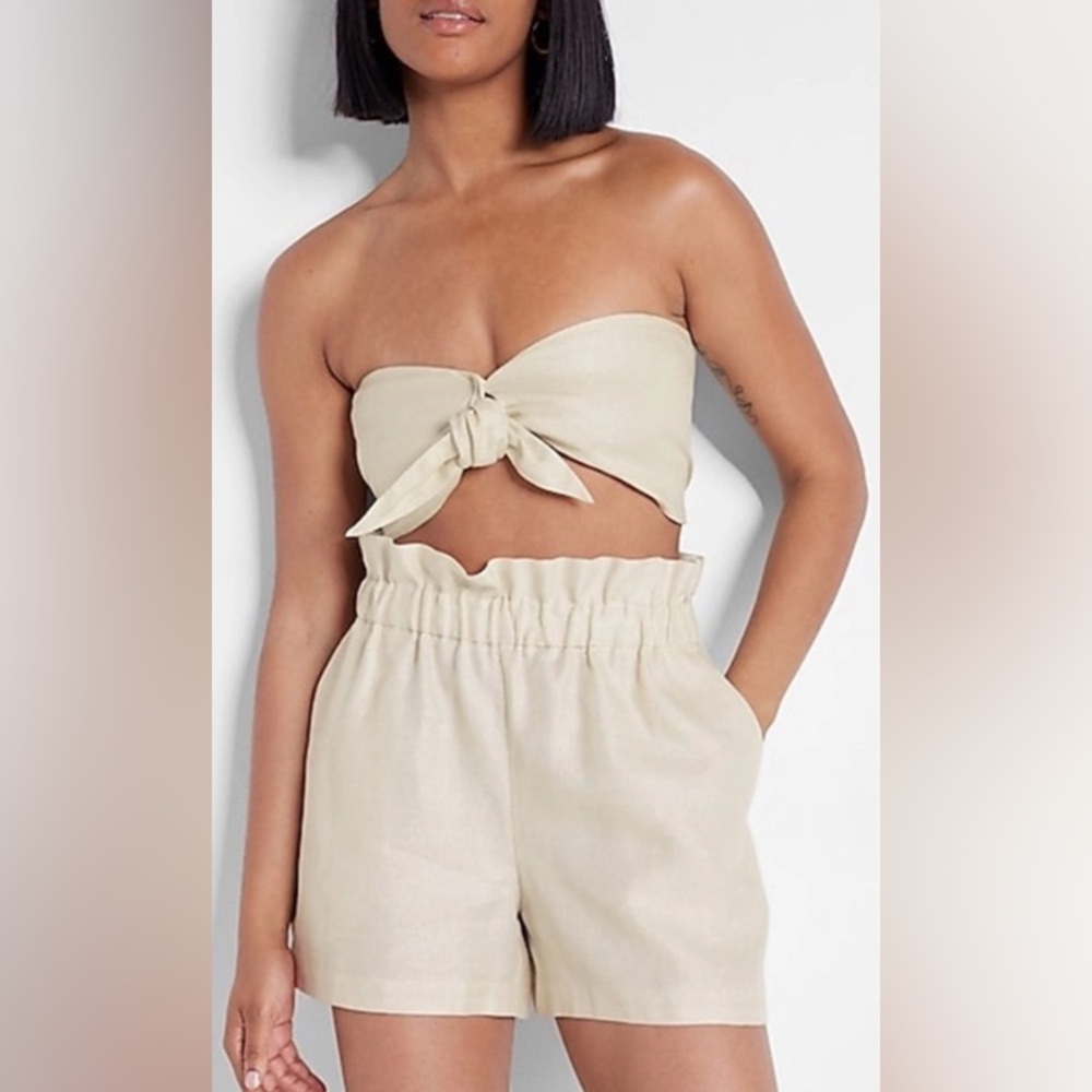 Express Linen-Blend Tie Front Bandeau Top. Summer vacation layering - Picture 1 of 6